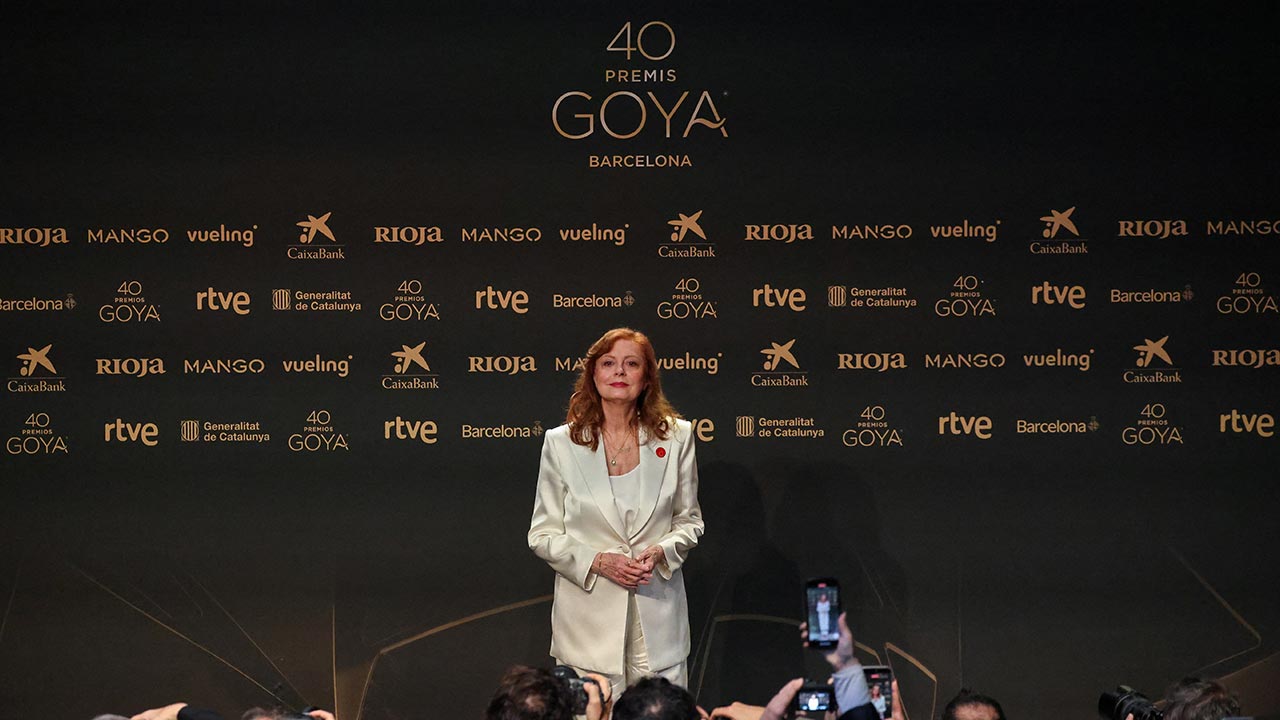 Pelakon Hollywood, Susan Sarandon dakwa kerjaya disekat kerana 