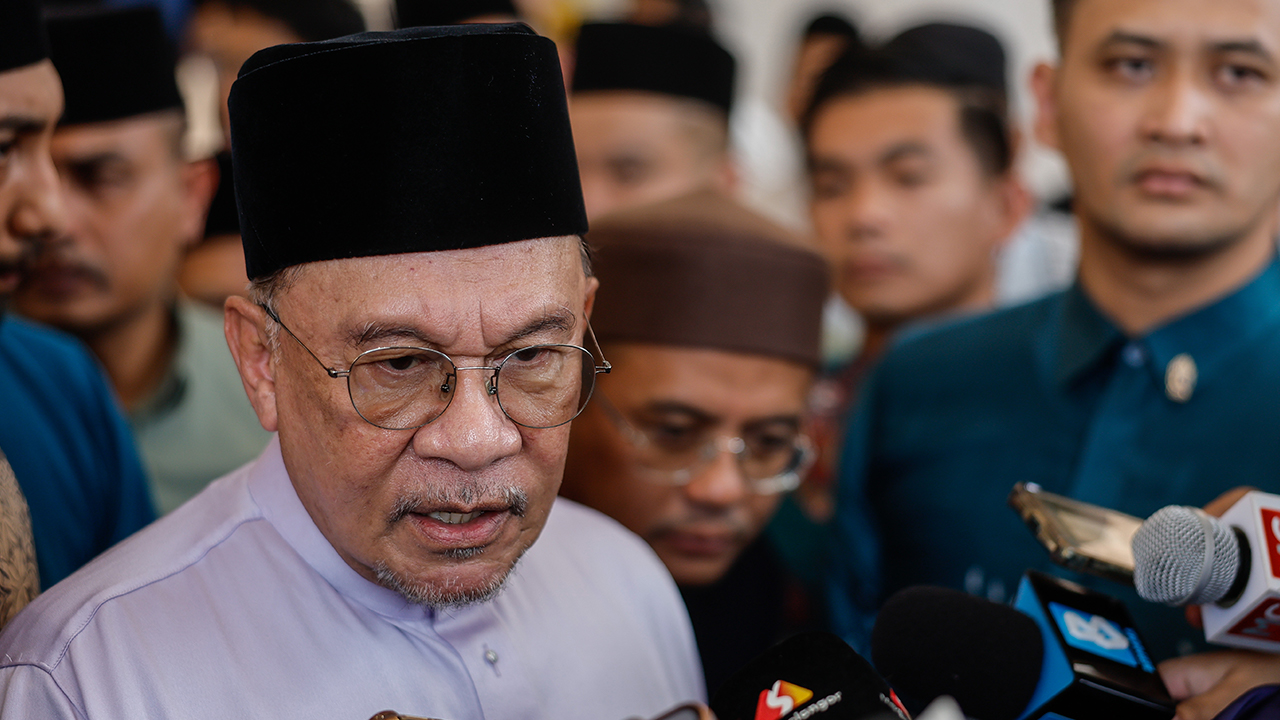 Konflik Asia Barat: Berita palsu berleluasa, PM Anwar mohon PDRM, MCMC ...