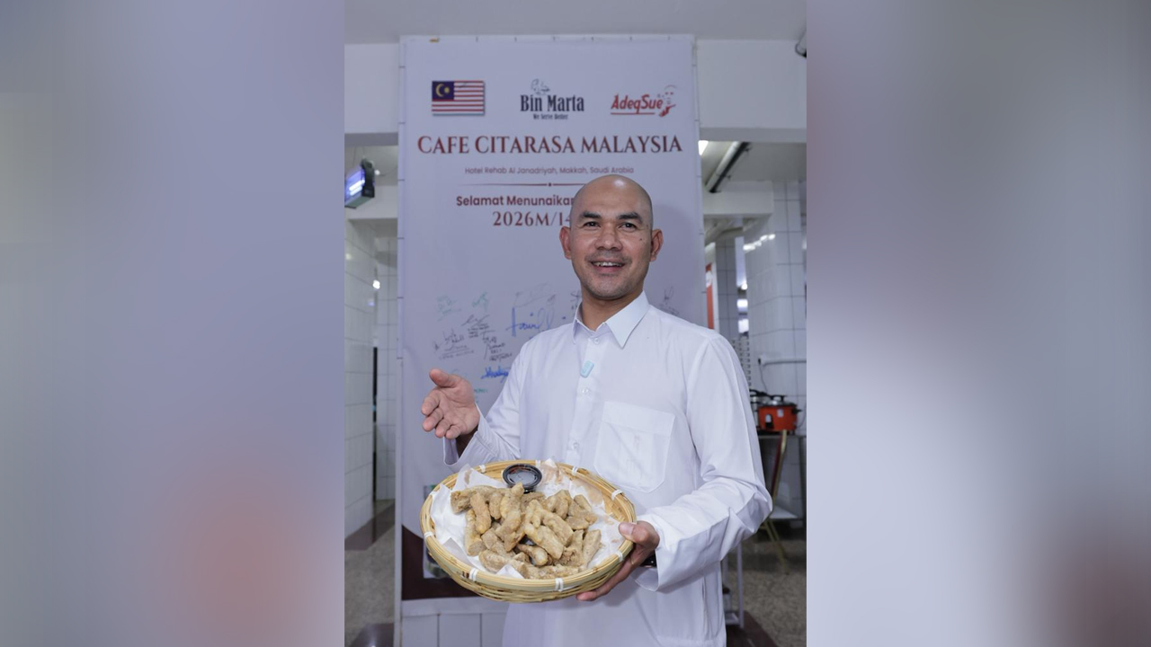  Haji, Hairuddin Omar