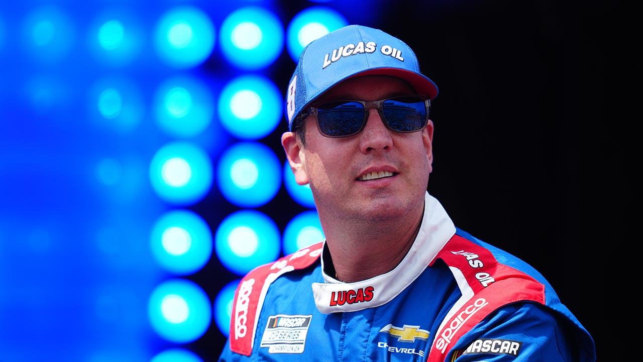 Juara NASCAR Kyle Busch meninggal dunia akibat pneumonia dan sepsis