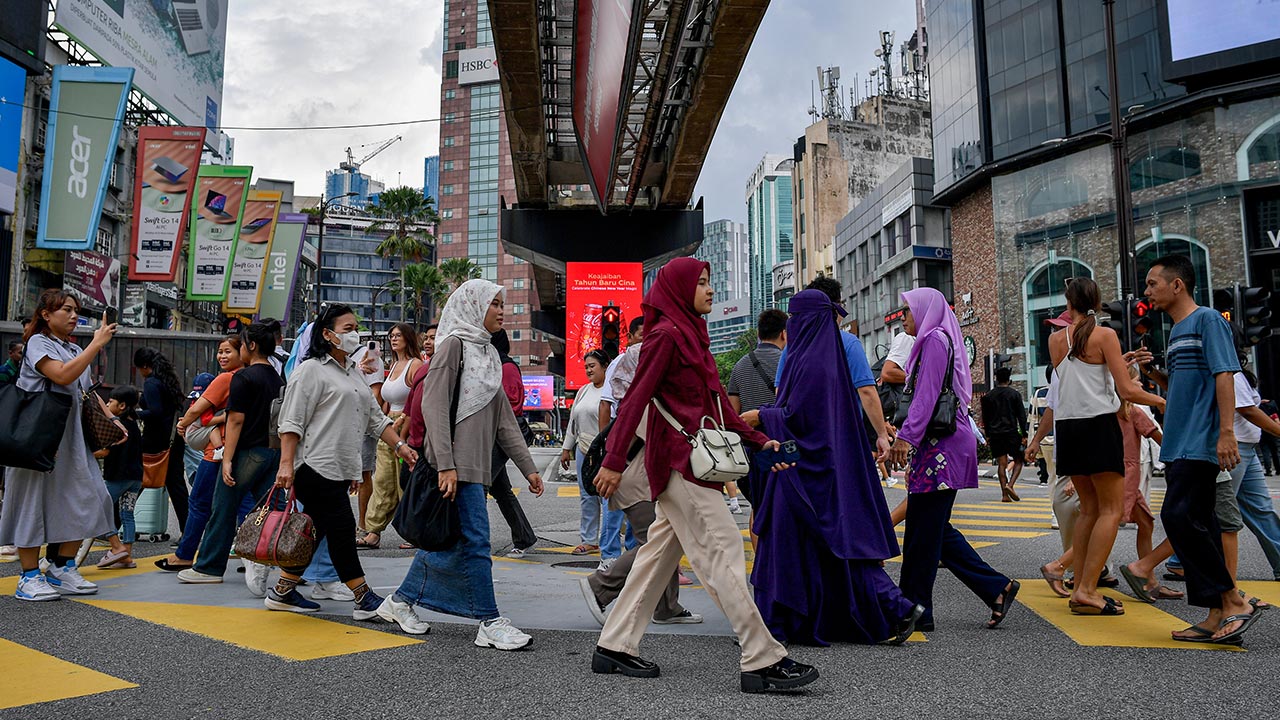 Ekonomi MADANI pada landasan tepat, namun terjemahan kepada rakyat kekal mencabar