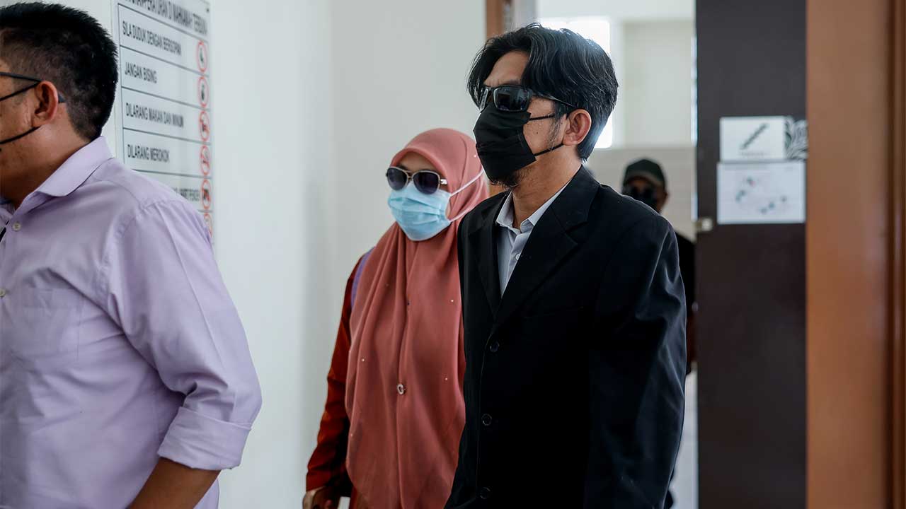 Guru didakwa lakukan amang seksual terhadap enam pelajar per