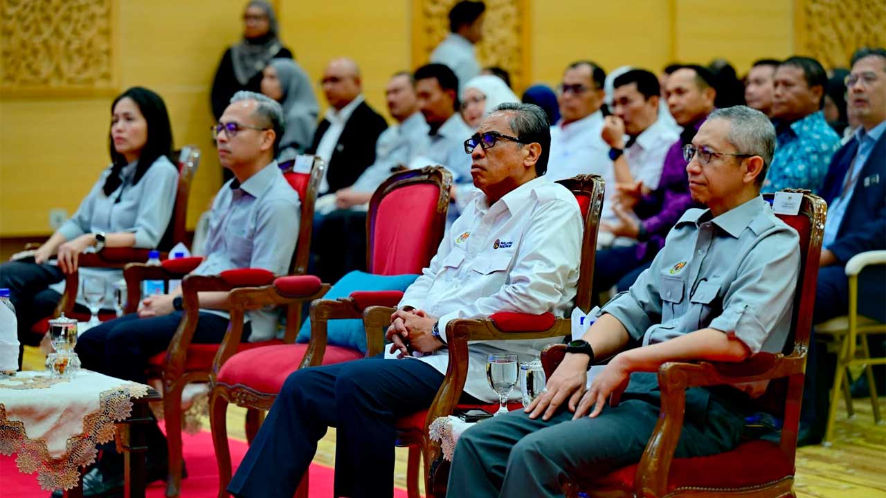 Jentera perkhidmatan awam digerak pertahan kedaulatan ekonom