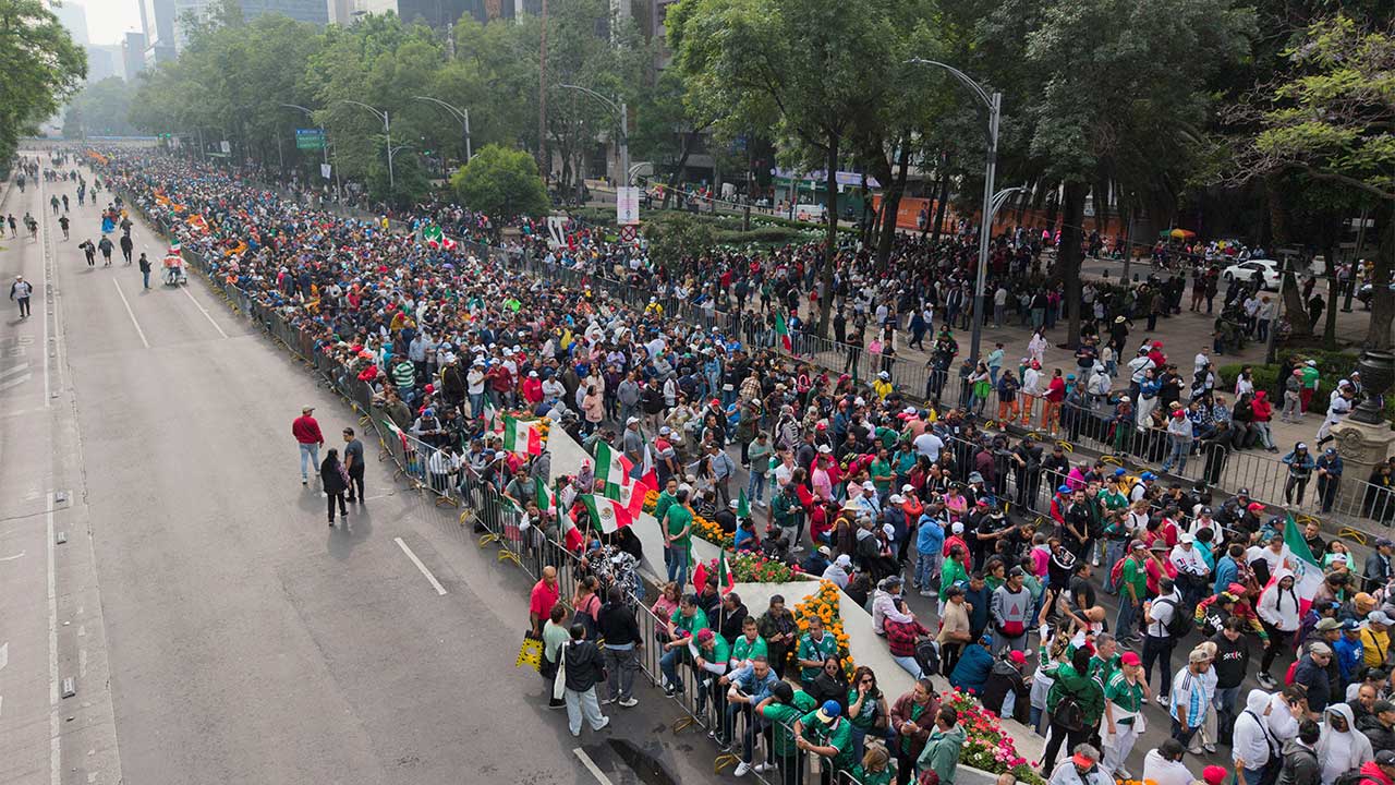 Ribuan sertai ‘Mexican Wave’ terbesar di Mexico City sempena