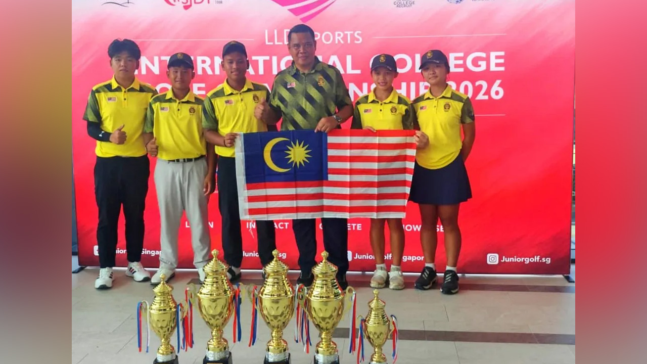 Tiga pemain golf remaja negara cemerlang di Singapura