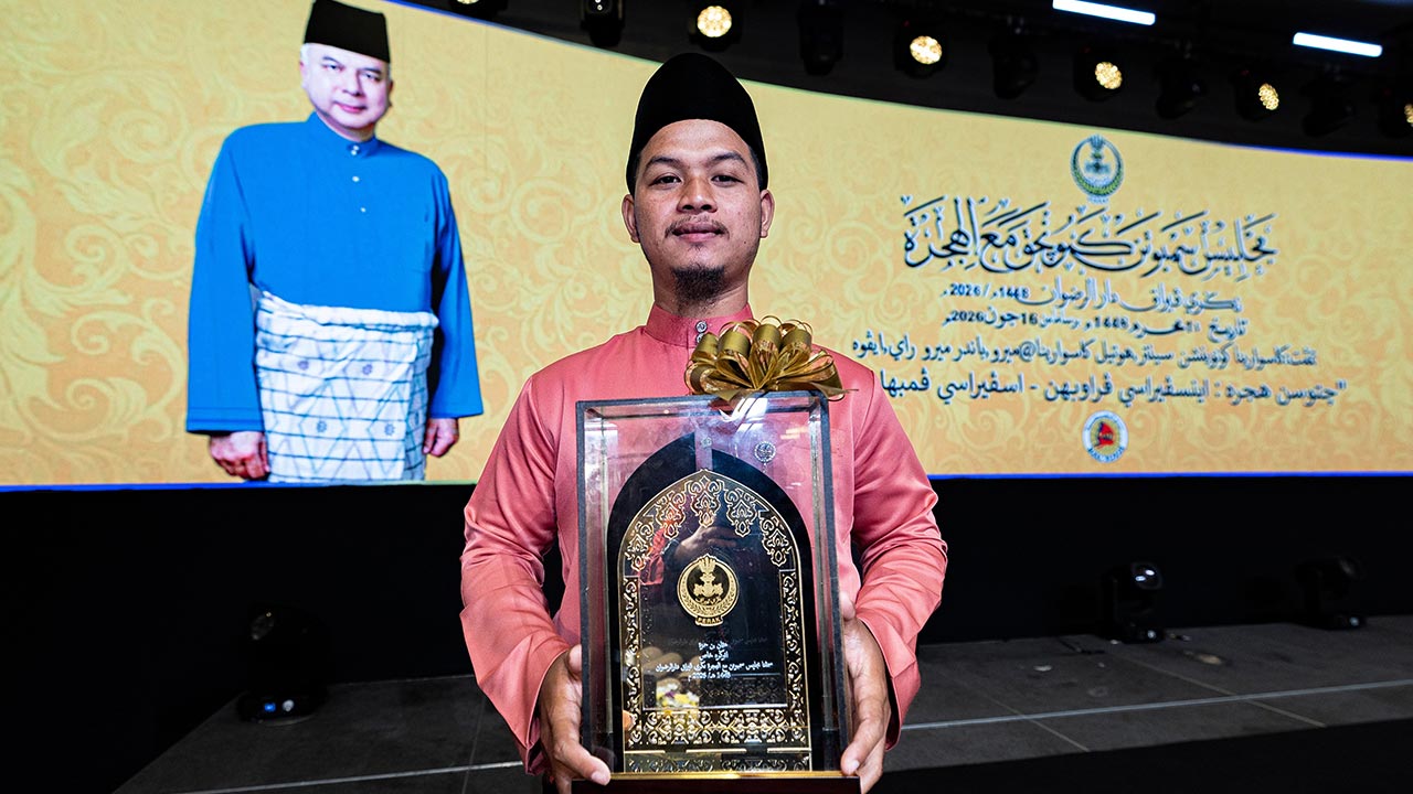 Orang Asli suku Temiar hafaz 30 juzuk al-Quran di anugerah tokoh khas Maal Hijrah