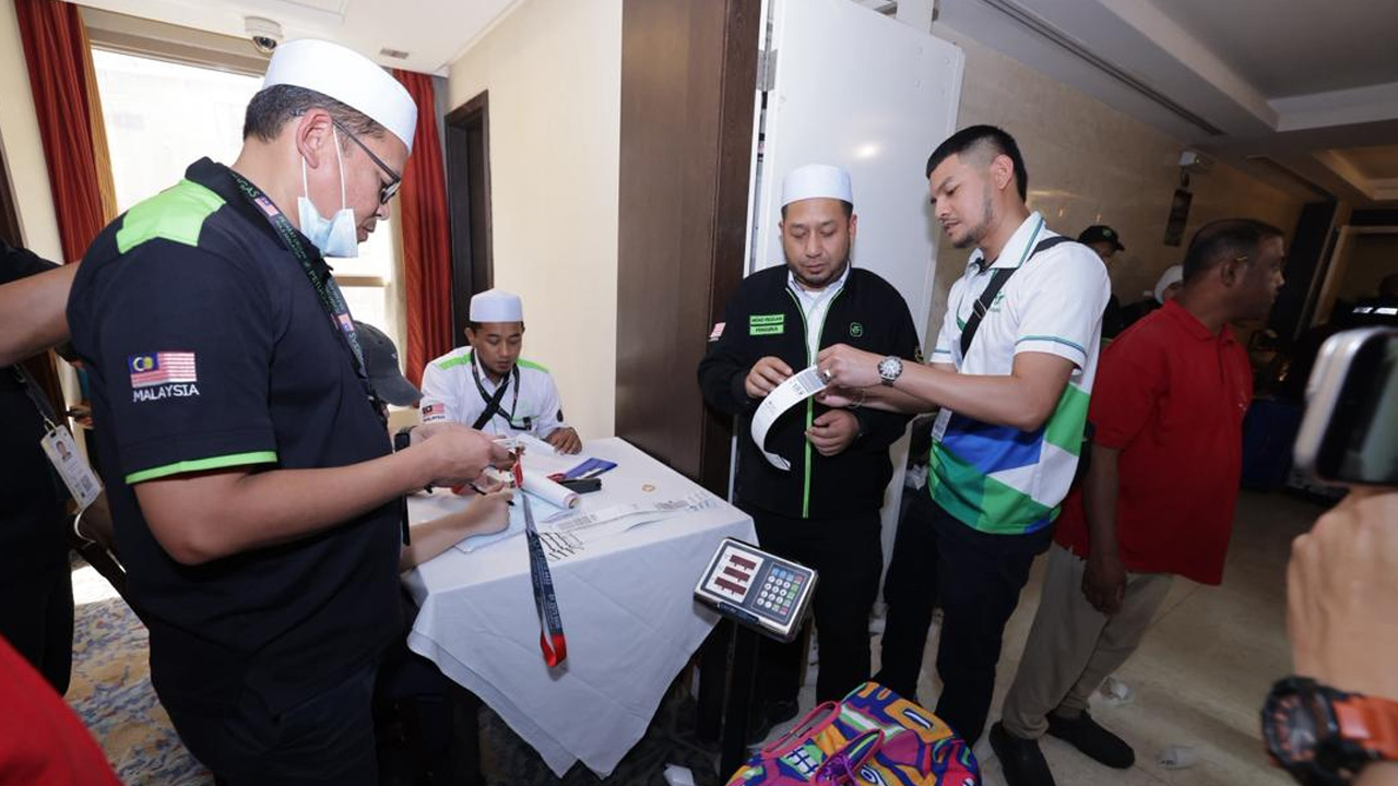Jangan bawa air zamzam, daftar masuk bagasi 48 jam sebelum berlepas.