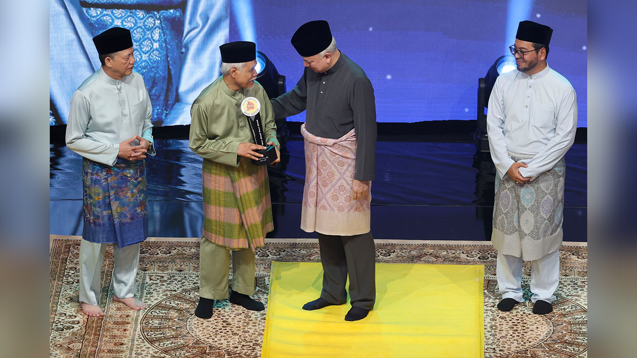 56 tahun dalam dunia akademik, Osman Bakar dipilih Tokoh Maal Hijrah kebangsaan