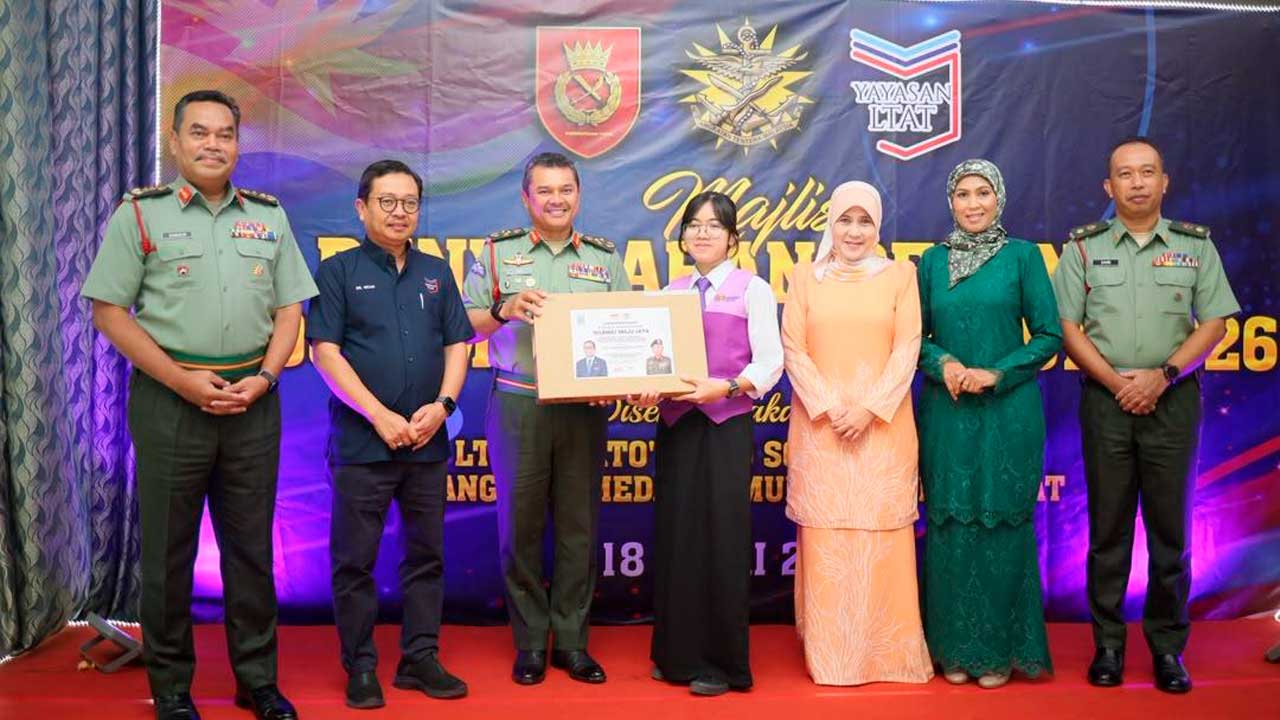 [INSERT]_Majlis Penyerahan Peranti Program e-Perkasa SPM 2026_Yayasan LTAT