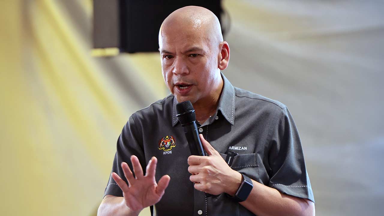 Syarikat kecil, kontraktor tempatan terima kuota diesel 300 liter sebulan - Armizan
