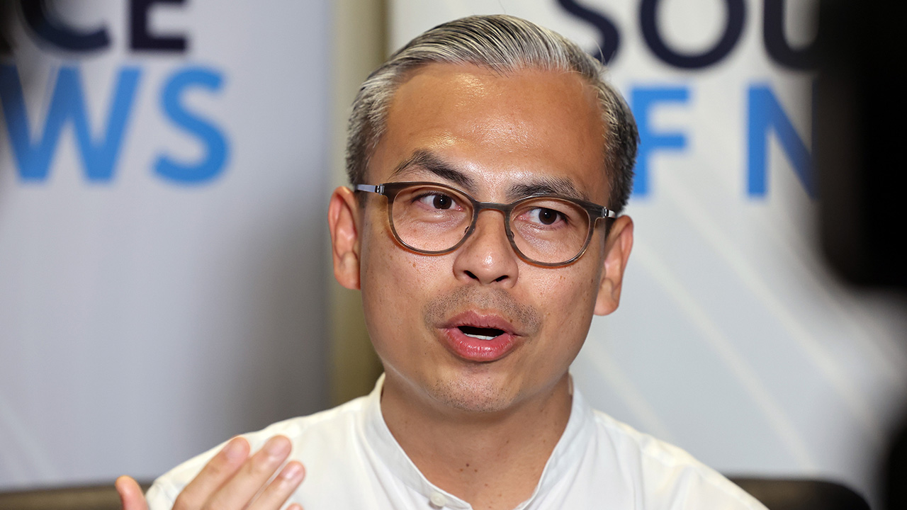 MCMC to Discuss Starlink's Direct-to-Device Tech With Local Telcos - teknologi news from Astro AWANI