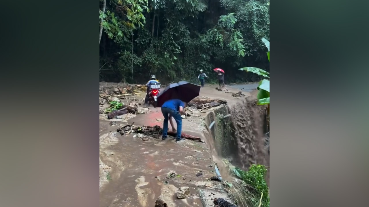 Tanah runtuh di Jalan Tapah-Cameron Highlands, tidak libatkan mangsa ...