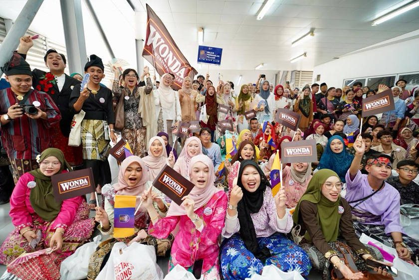 WONDA Keretapi