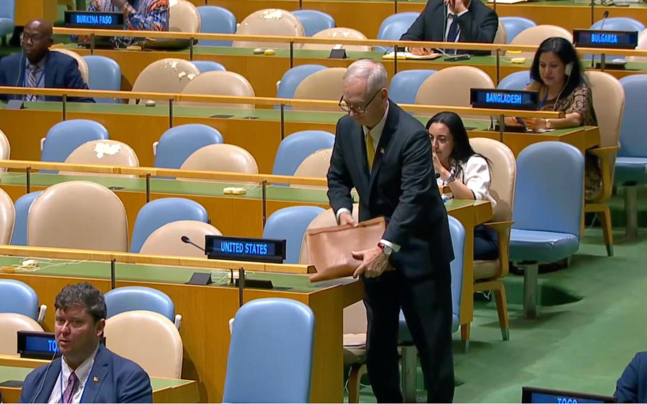 PEZESHKIAN UNGA, kredit Youtube United Nations