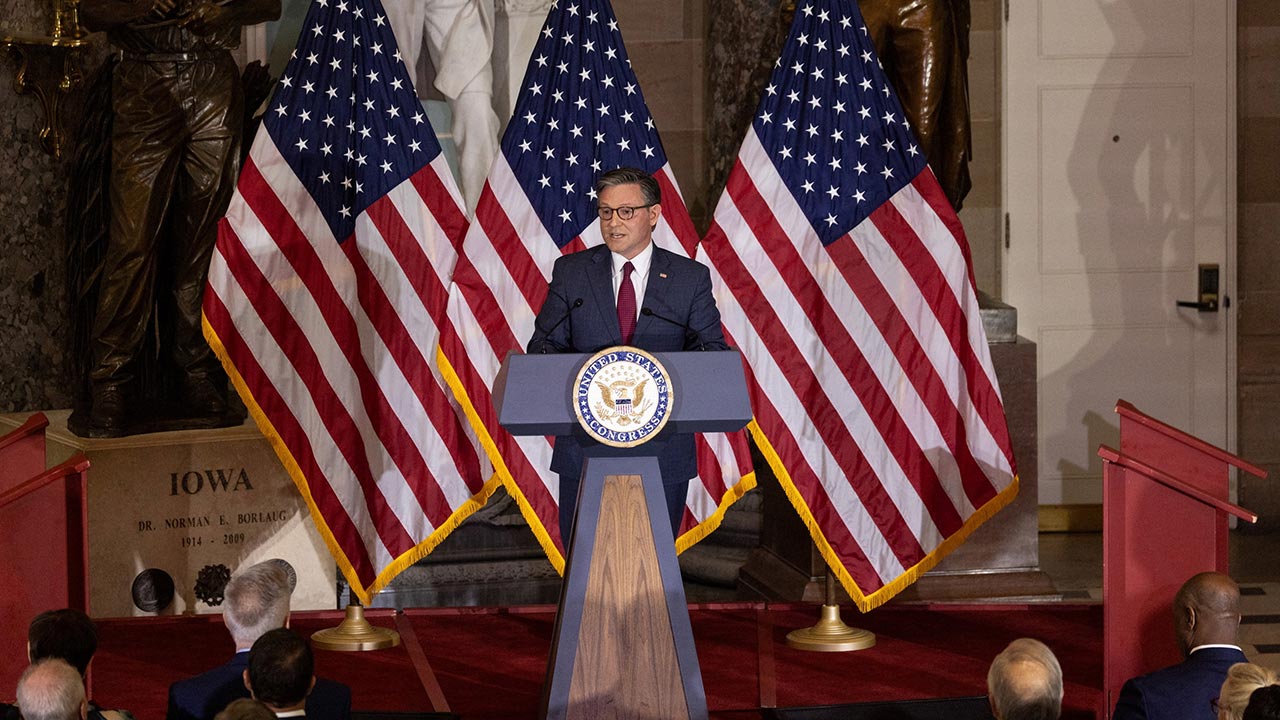 https://media.astroawani.com/awani/media/uploads/image/2026-09/TB_Mike%20Johnson%20Washington_REUTERS.jpg?VersionId=YVzB1DJxi1FA5hKlRqKRWVwgaUDtiiy9
